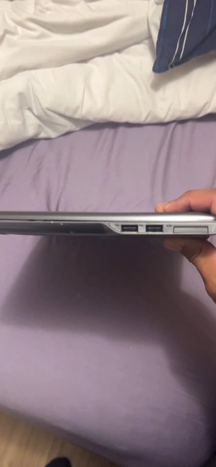 Samsung Laptop - photo 3