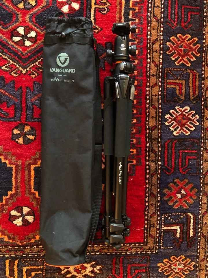 Vanguard Alta Pro 263AT | Aluminum Tripod