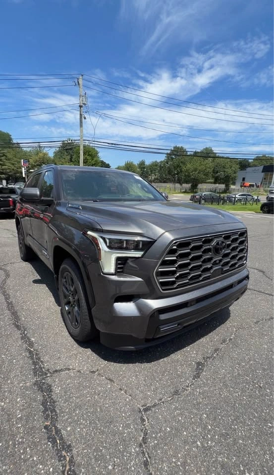 2026 Toyota Sequoia · Platinum - photo 5