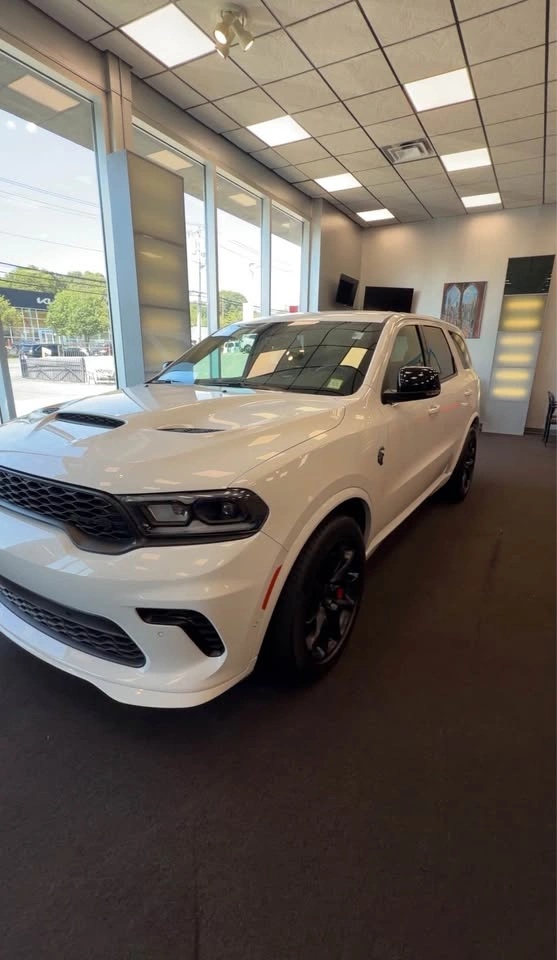 2023 Dodge Durango SRT Hellcat Premium Sport Utility 4D - photo 2