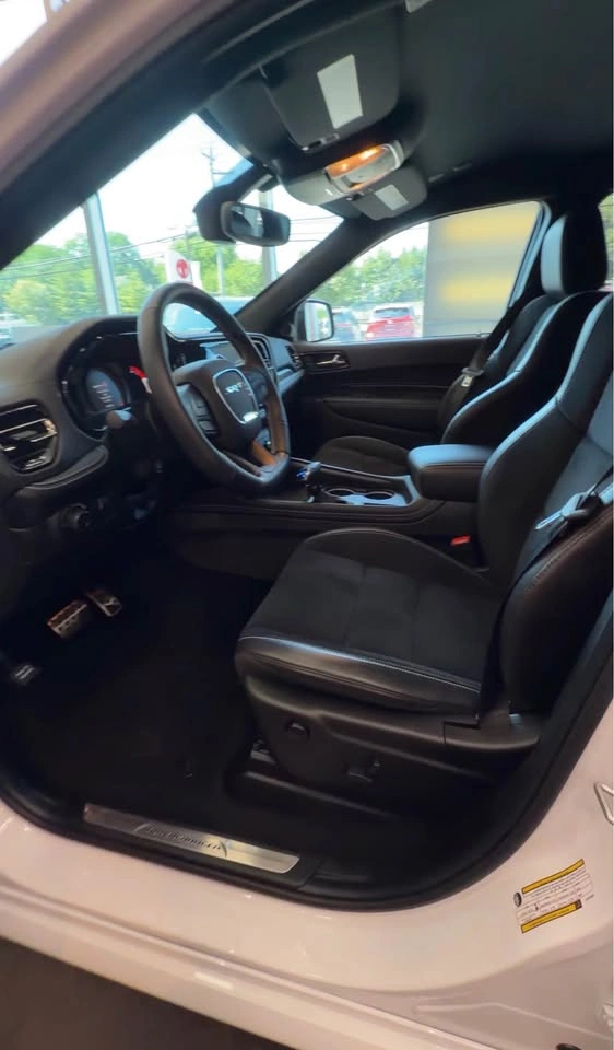 2023 Dodge Durango SRT Hellcat Premium Sport Utility 4D - photo 4