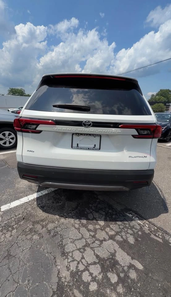 2024 Toyota Grand Highlander Platinum - photo 3