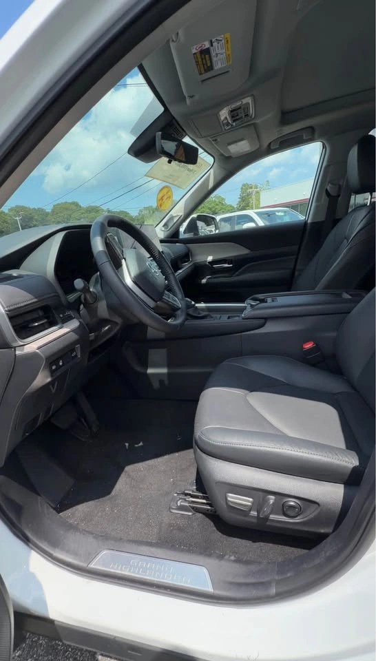 2024 Toyota Grand Highlander Platinum - photo 5