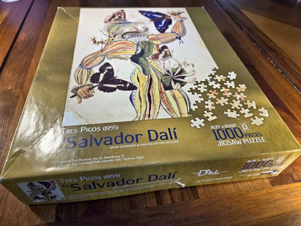 1000 Piece Salvador Dali 'Tres Picos' Jigsaw Puzzle