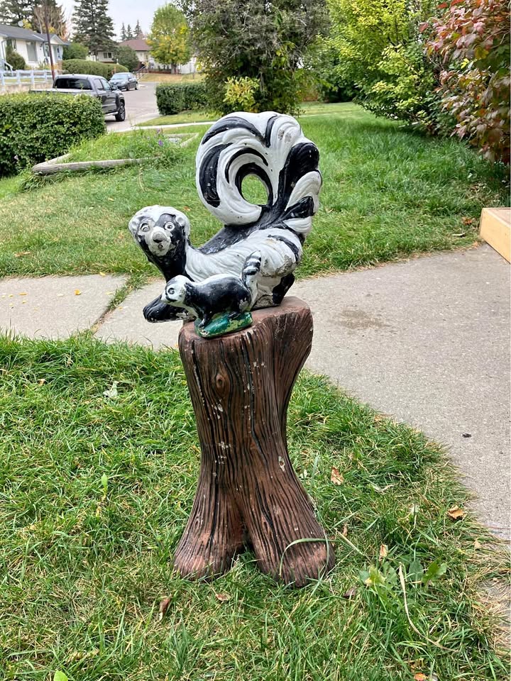 1986 Henri Studios Concrete Sculptures (Stump and Skunks)