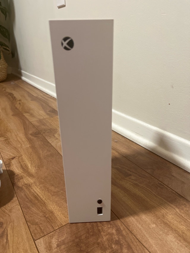 Microsoft Xbox Series S 512GB - photo 2