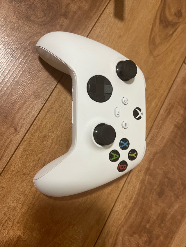 Microsoft Xbox Series S 512GB - photo 3