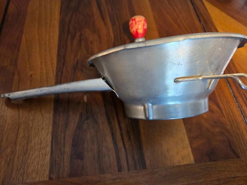 Vintage Food Mill - Made in France - photo 2