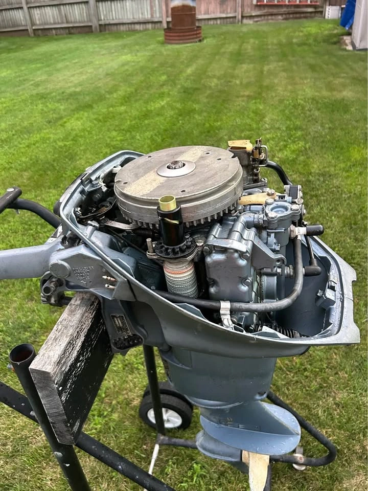 Evinrude 9.5 HP outboard boat motor - photo 5