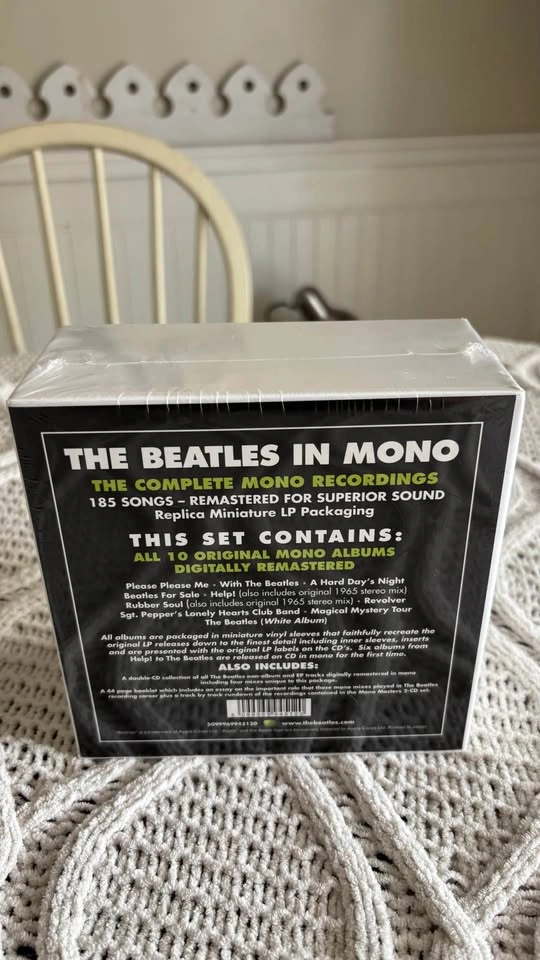 The Beatles in Mono 13 CD Box Set - photo 5