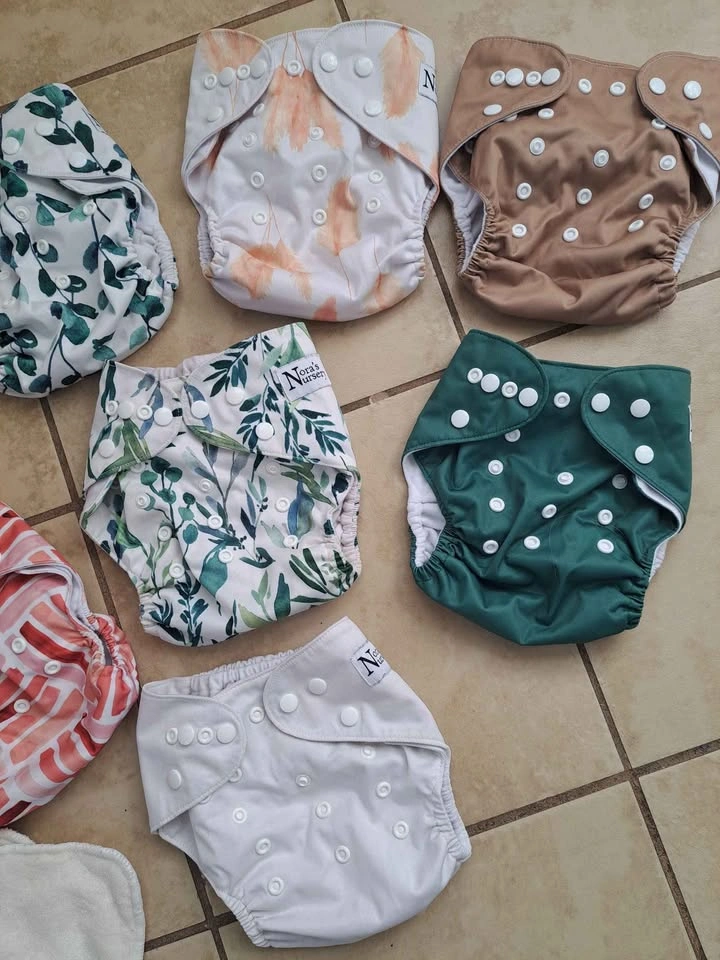 *New Price* Nora's Nursery Cloth Diapers with Inserts and Bag - photo 2