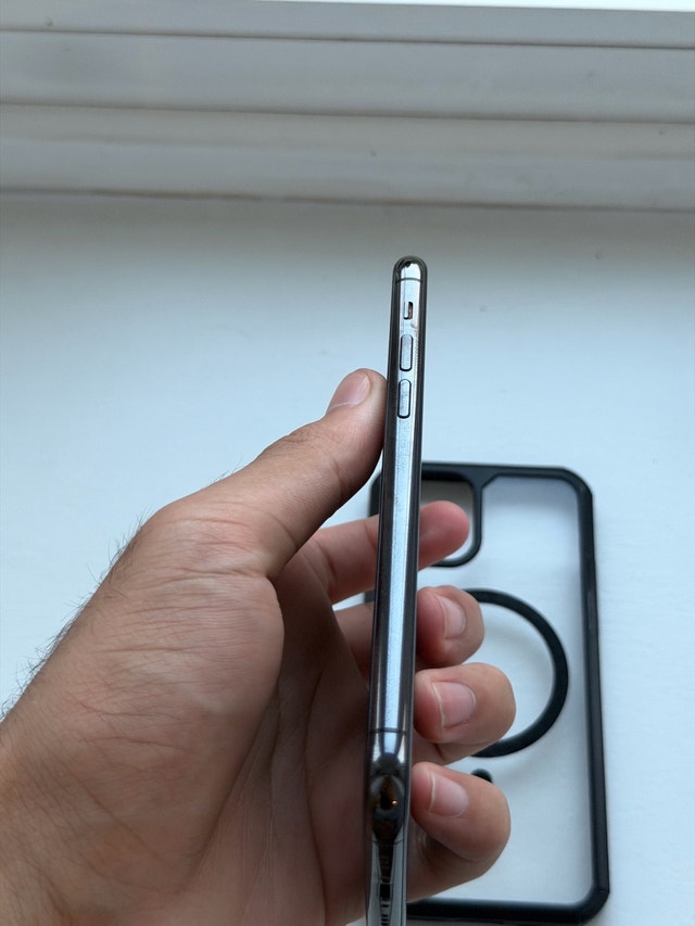 Apple iPhone 11 Pro 64GB - photo 4