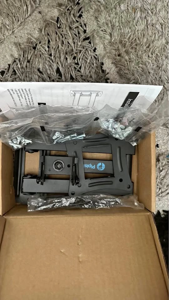2 Brand New Full-Motion TV Wall Mounts