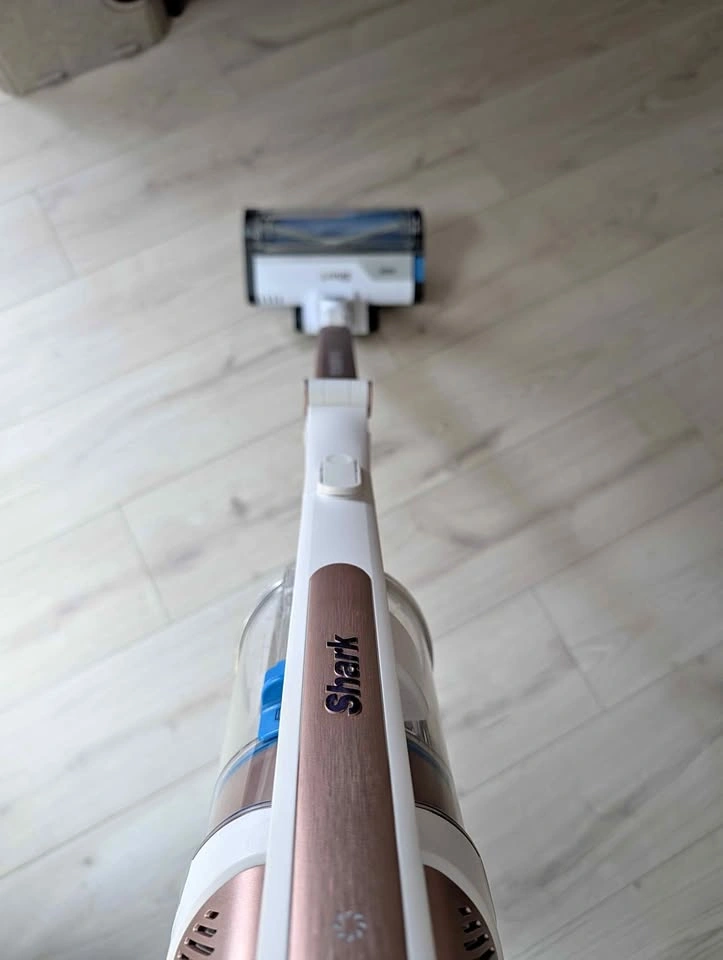 Rose Gold Shark PowerPro Flex Reveal Cordless Vacuum