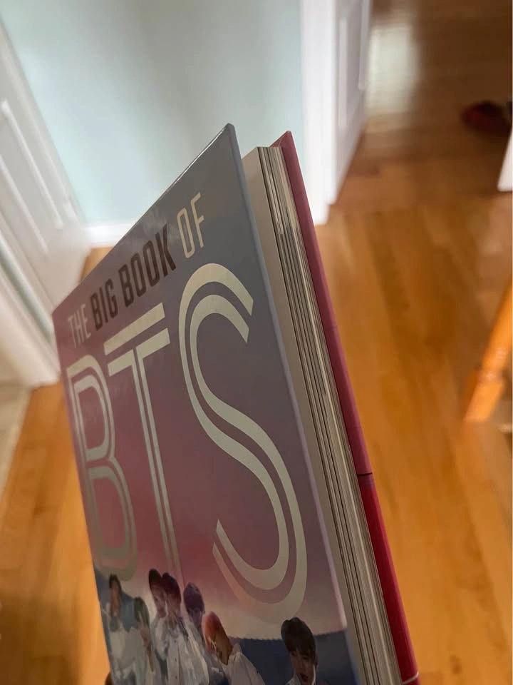 The Big Book of BTS: The Deluxe Bangtan Book by Katy Sprinkel - photo 4