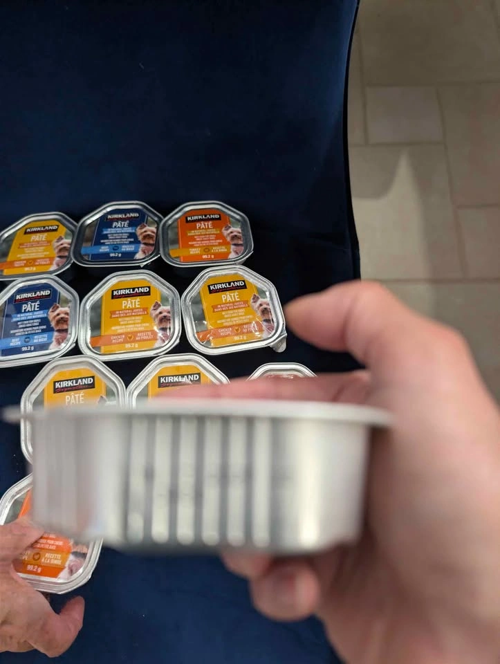 Kirkland Signature and Cesar Wet Dog Food Variety Pack - photo 3