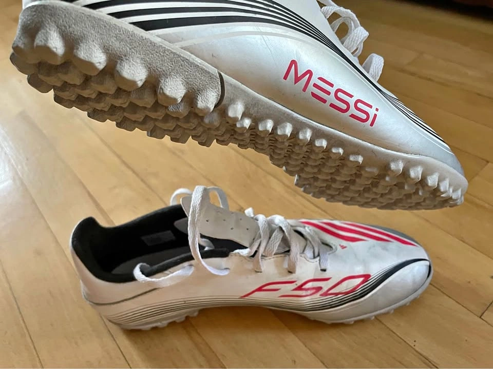 Adidas Soccer Shoes - F50 Messi - TF - Men Size US 9