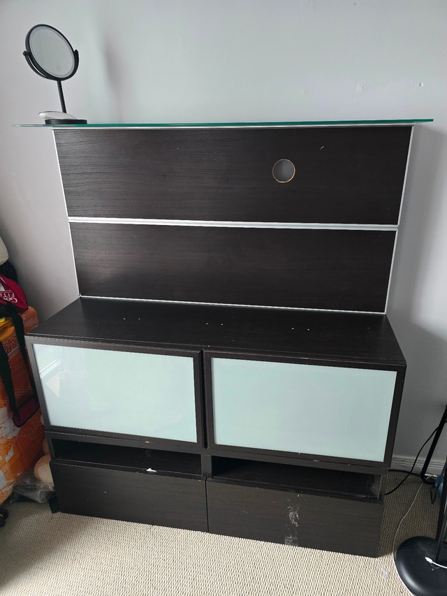 Entertainment Unit with Glass Top