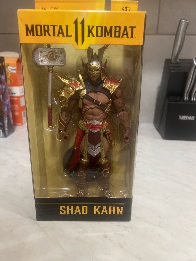 McFarlane Toys Mortal Kombat 11 Shao Kahn Action Figure