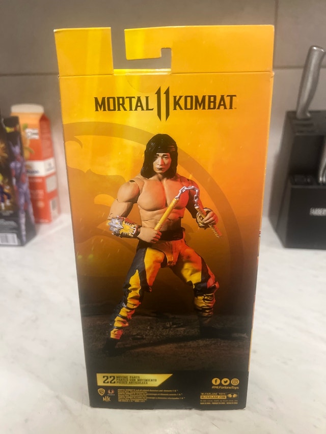 McFarlane Toys Mortal Kombat 11 Liu Kang Action Figure - photo 2