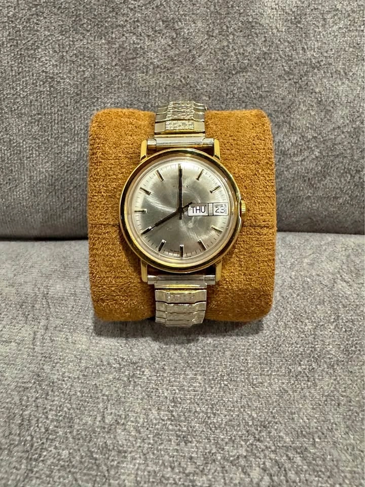 Vintage Timex Gold-Tone Day-Date Watch