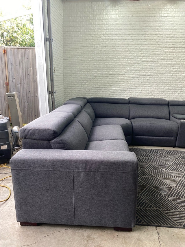 (Delivery) Large Sectional - photo 5