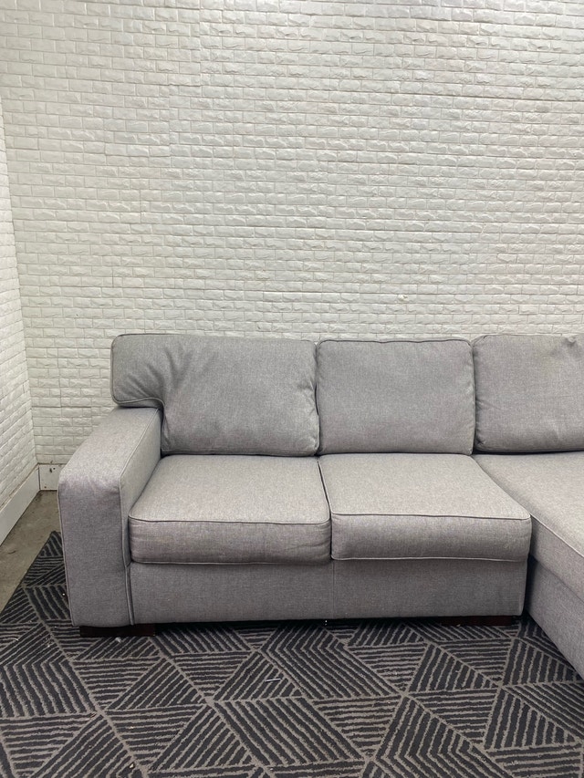 FREE DELIVERY Sectional - photo 5