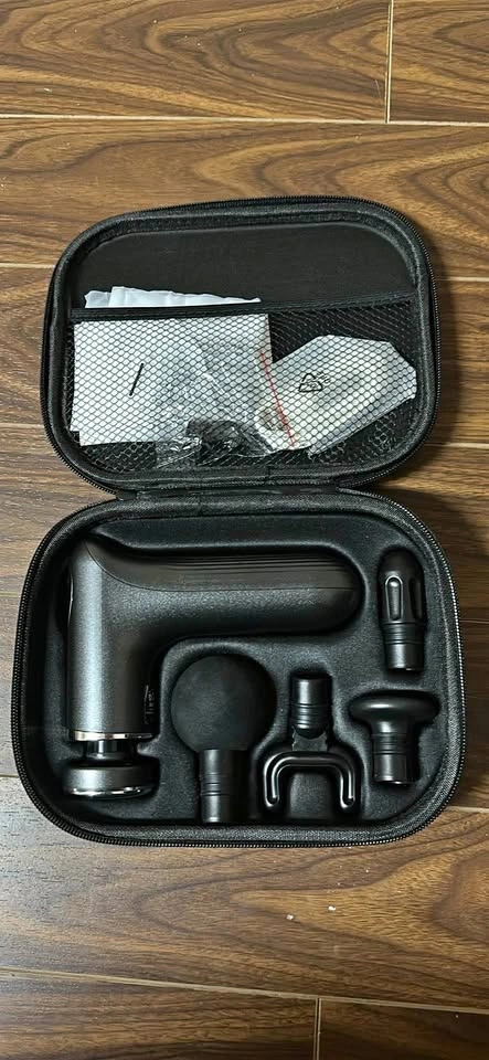 Lolë massage gun