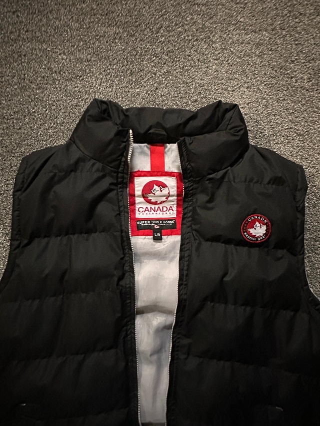 Canada weather gear black vest size L - photo 3