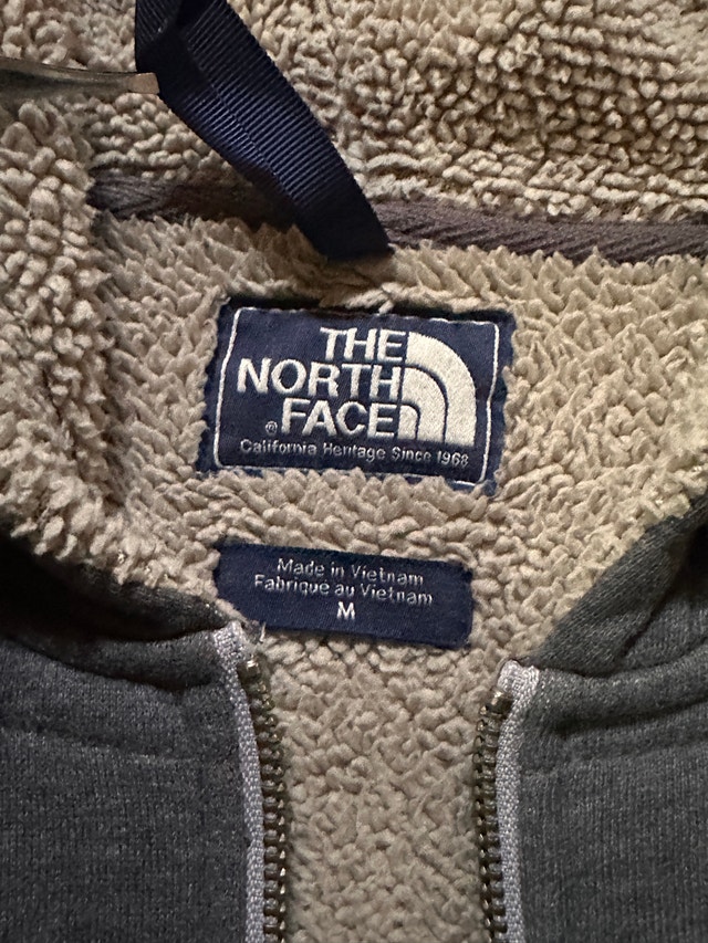 The north face full zip Sherpa hoodie size M - photo 4
