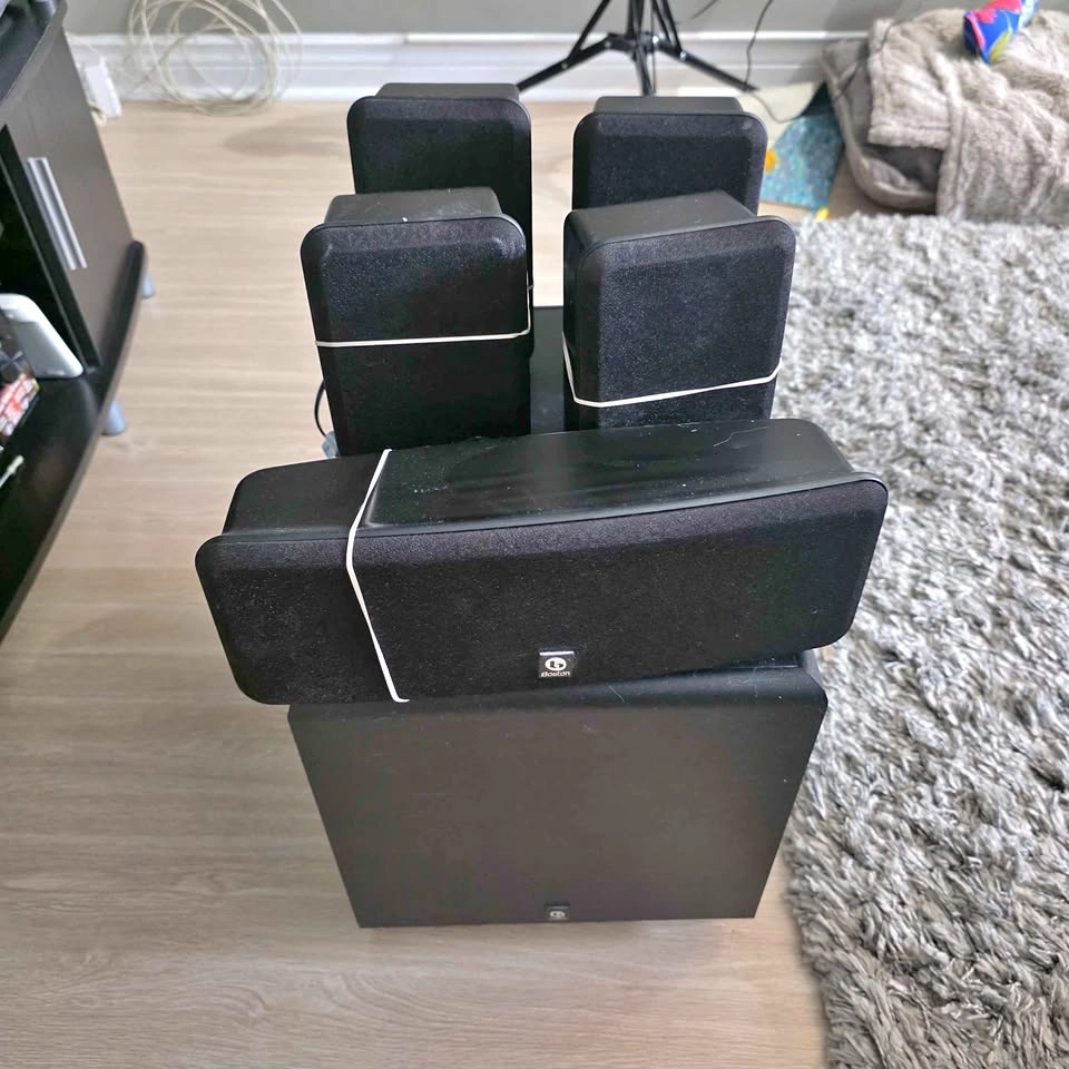 Surround sound system 6 pc