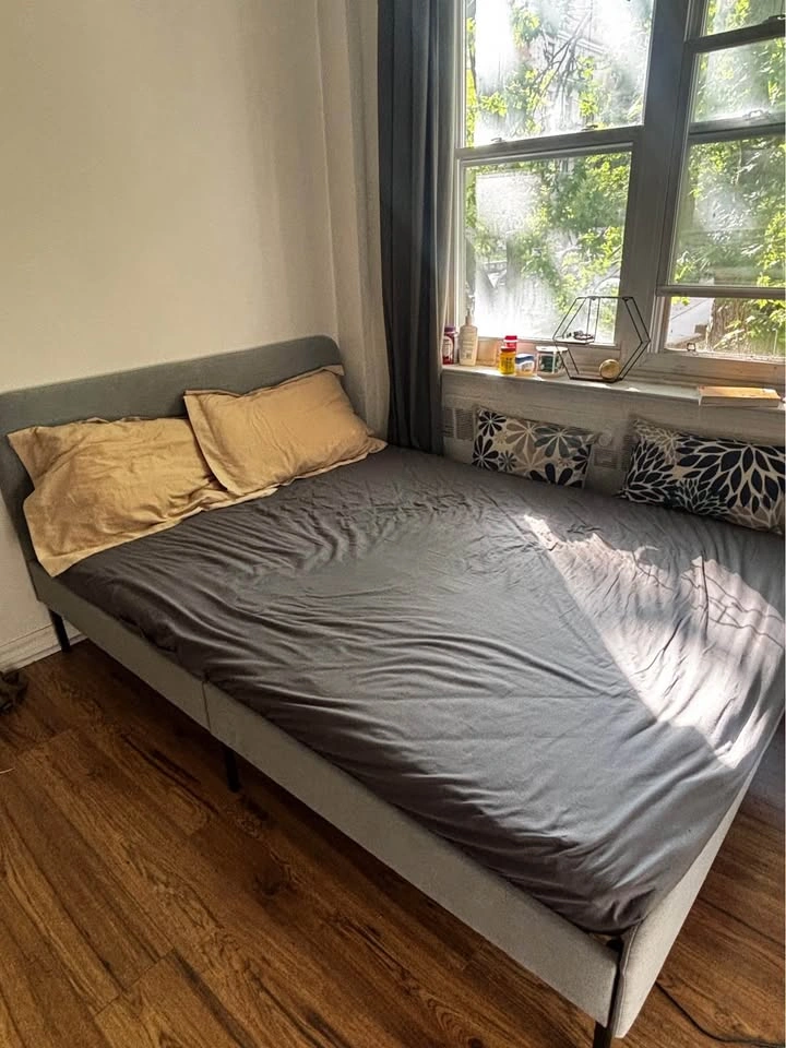 Twin Bed and Mattress - photo 2
