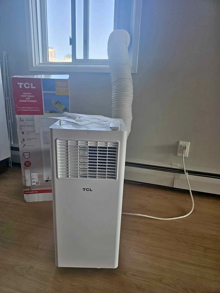 TCL 8500 BTU Air Conditioning unit