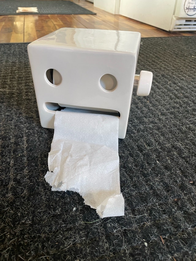 Novelty Robot Tissue Dispenser