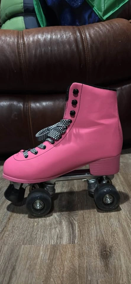 RARE Dolls Kill x tokidoki Helter Skelter Roller Skates + Pads - photo 3