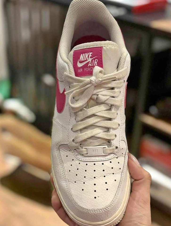 Nike Air Force 1