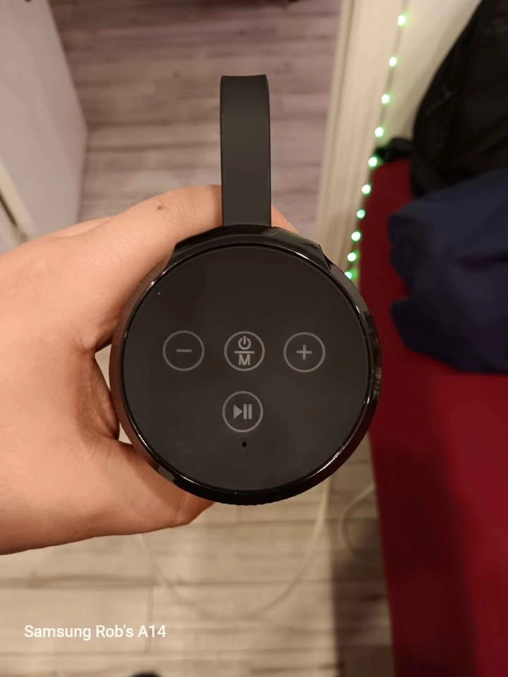 HOCO Bluetooth speaker - photo 3