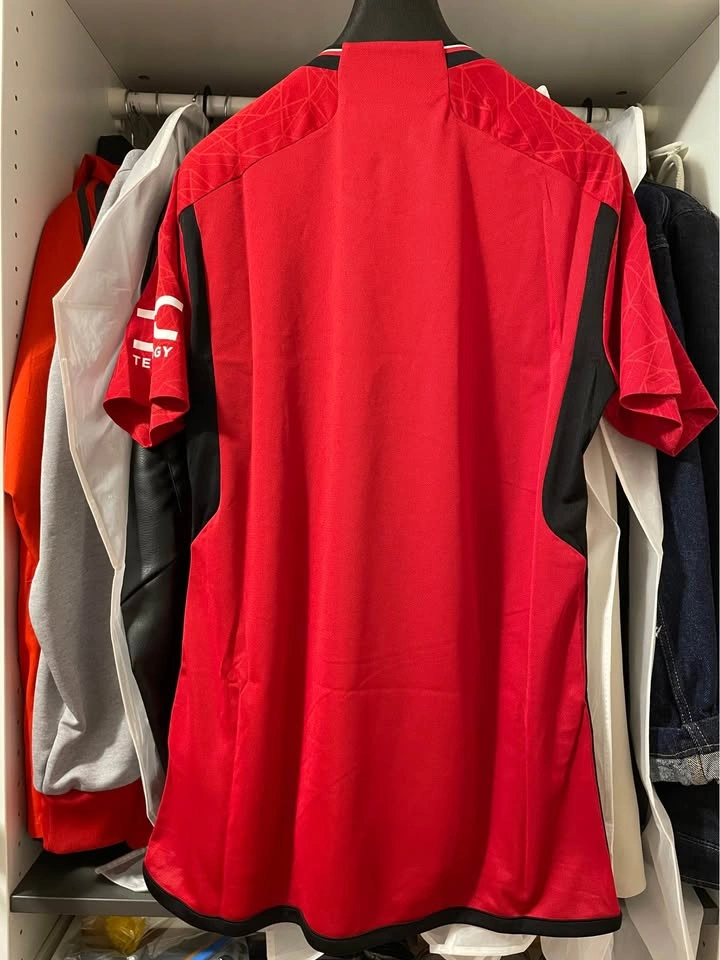 Soccer Jersey - Manchester United replica - Size Medium - photo 5
