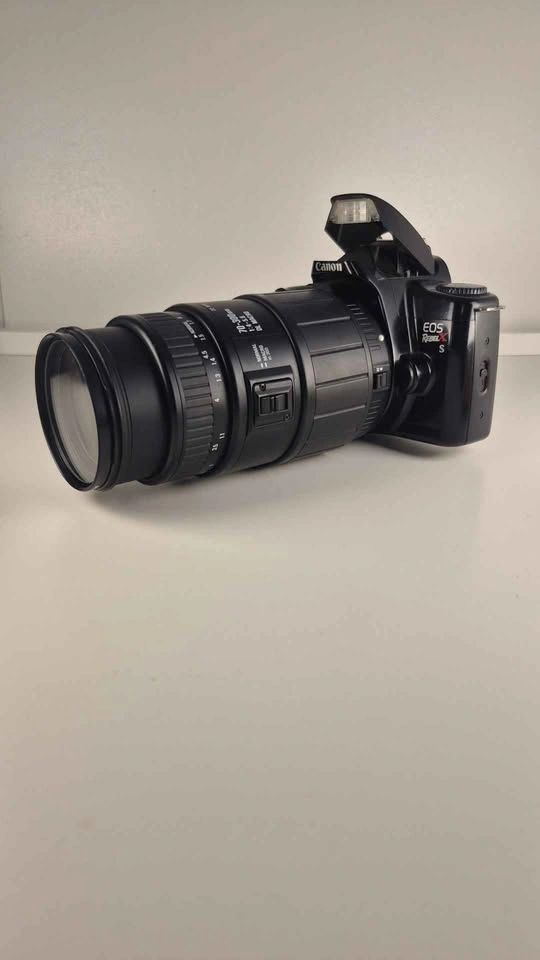 Canon EOS Rebel XS Film Camera Bundle with Sigma 70-300mm Lens - photo 4