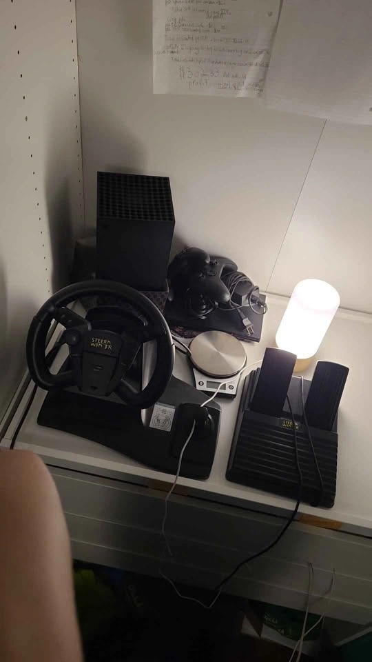 Steer'n Win Jr. Racing Wheel and Pedals - photo 3