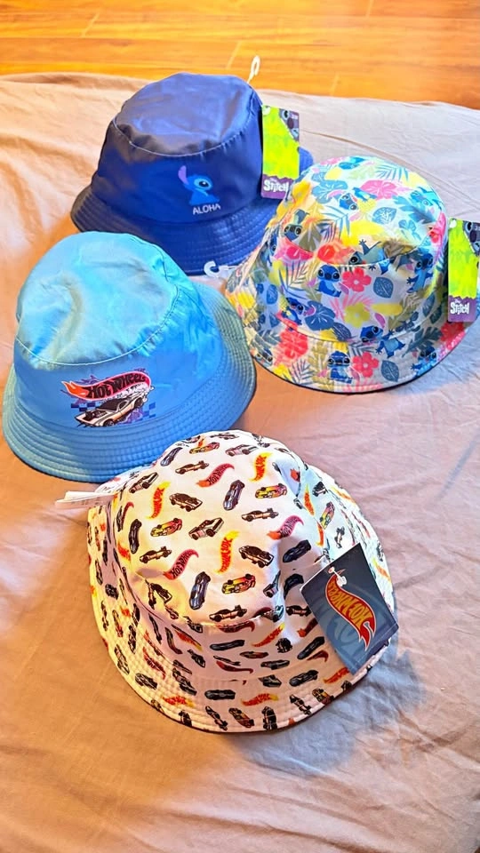 KID’s SUN HATS, brand new with tags, REVERSIBLE, size 3-5