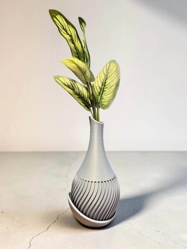 Modern Wavy Decorative Vase | 3D Printed | Minimalist Home Decor