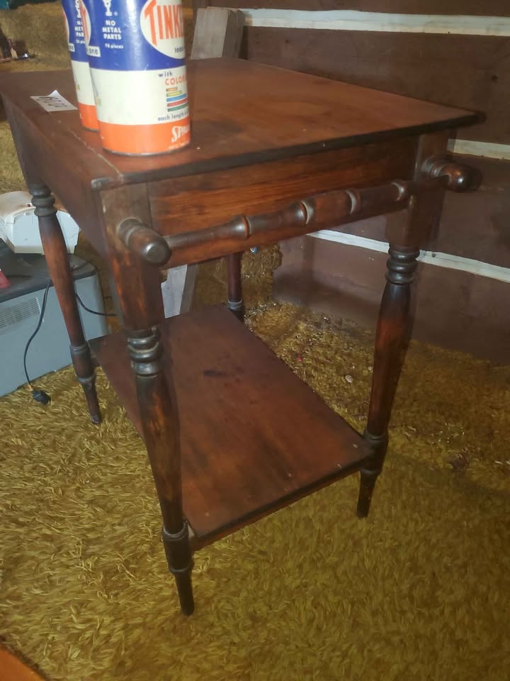 Antique wash stand - photo 2