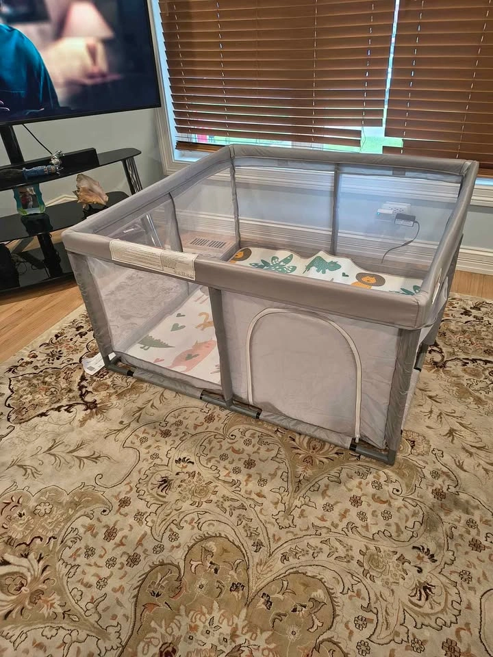 Baby Playpen, 50x50 Inch, with Mat and Balls - photo 3