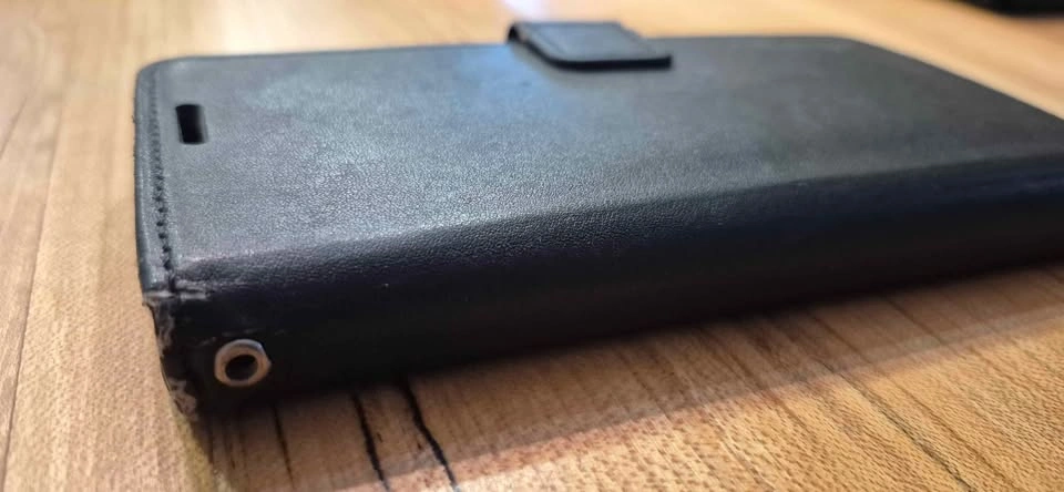 Black Leather Wallet Phone Case for Samsung S20 FE - photo 3