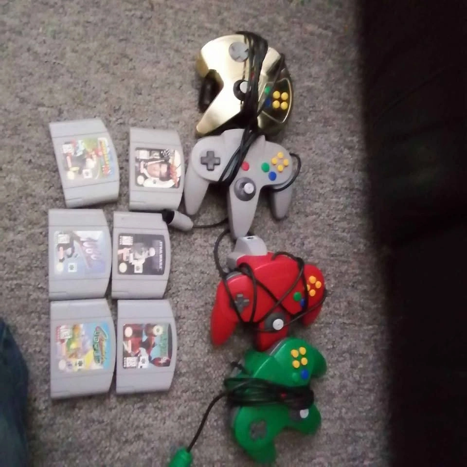 Video Game Consoles - Need Everything GONE - photo 3