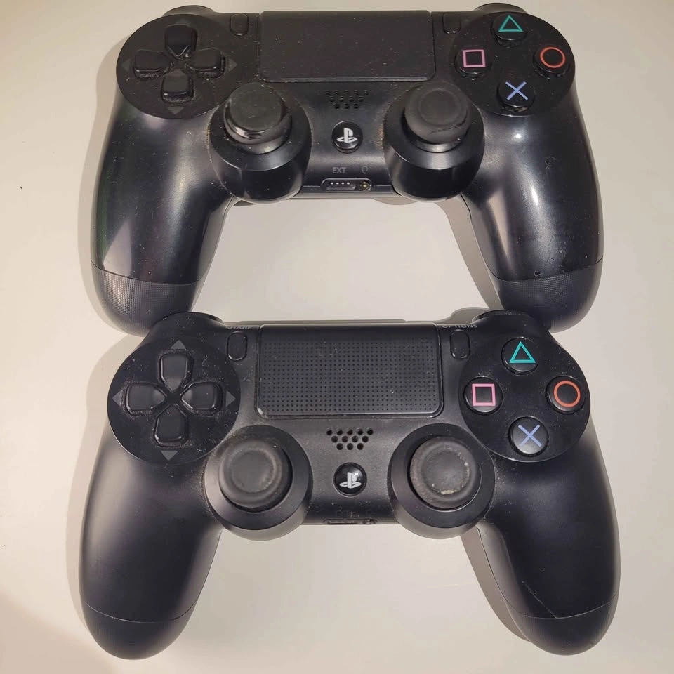 Various Video Game Controllers and Accessories - photo 5