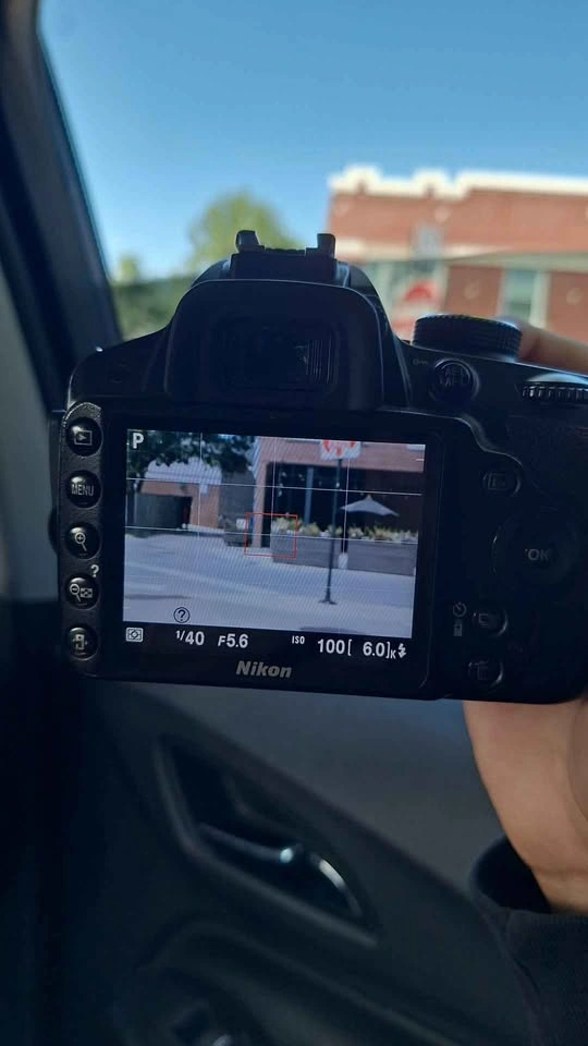 Nikon D3200 with 2 lenses - photo 2