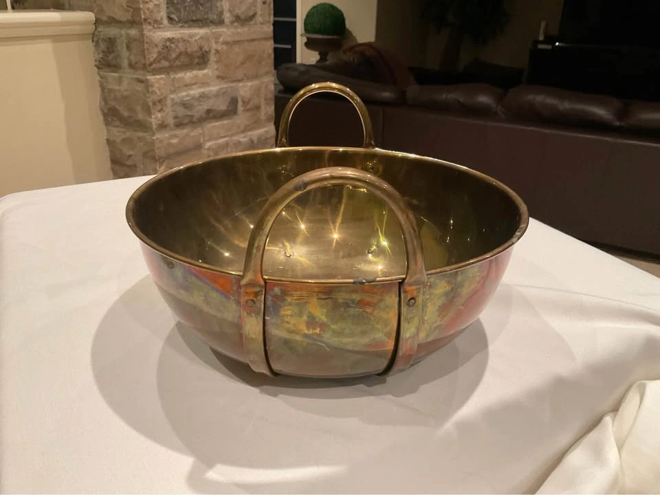 Bowl Vintage Brass With Two Looped Side Handles - photo 4