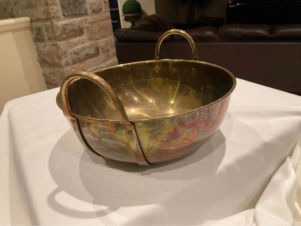 Bowl Vintage Brass With Two Looped Side Handles - photo 5